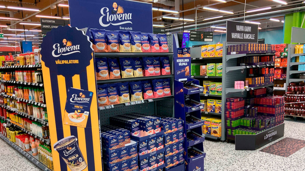 Myymäläesillepano hyllynpäädyssä